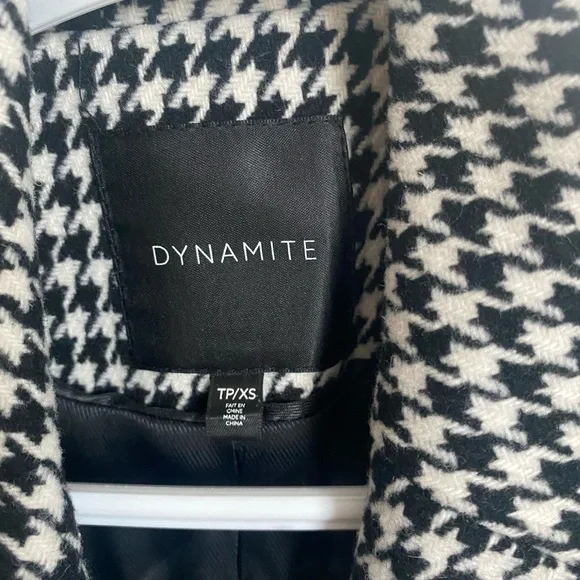 Coat, - Picture 3 of 4